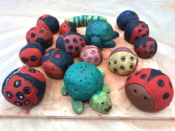 Adotta un laboratorio di ceramico-terapia