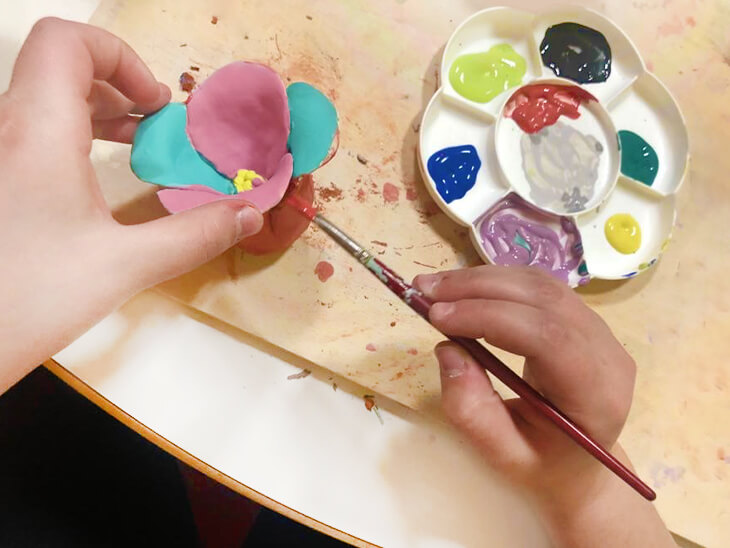 Adotta un laboratorio di ceramico-terapia